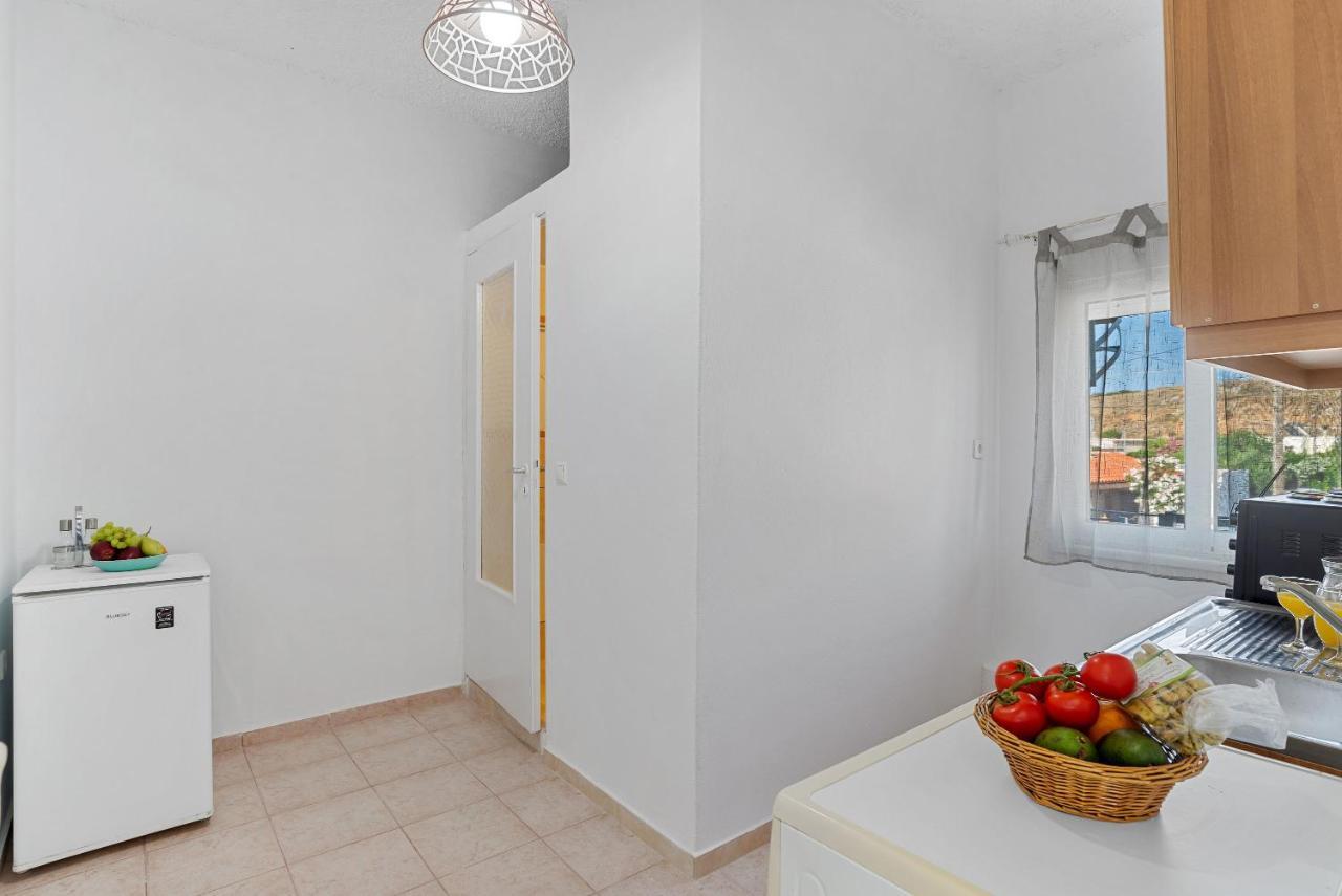Bella-Maria At Aptera With Mountain And Sea View !! Chania  Exterior foto